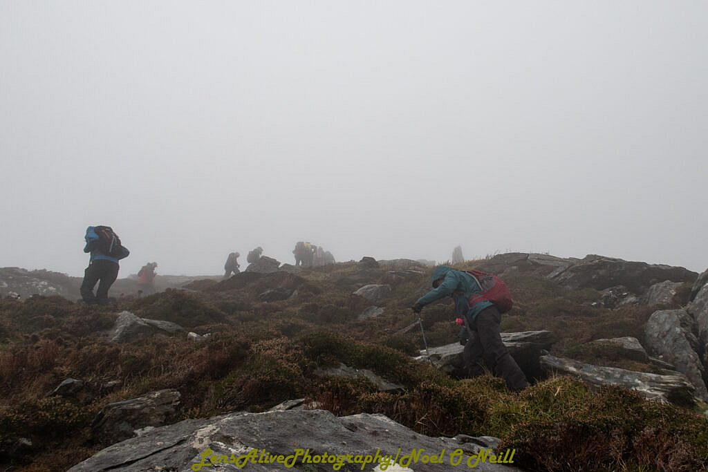 Beautiful landscape view on hillwalking route Loch Shliabh an Iolair - Sliabh an Iolair - Fán