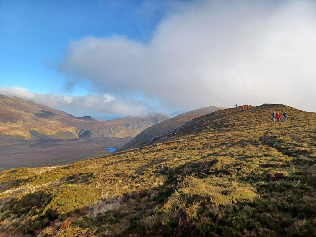 Beautiful landscape view on hillwalking route Annascaul Lake / Coumduff Circuit