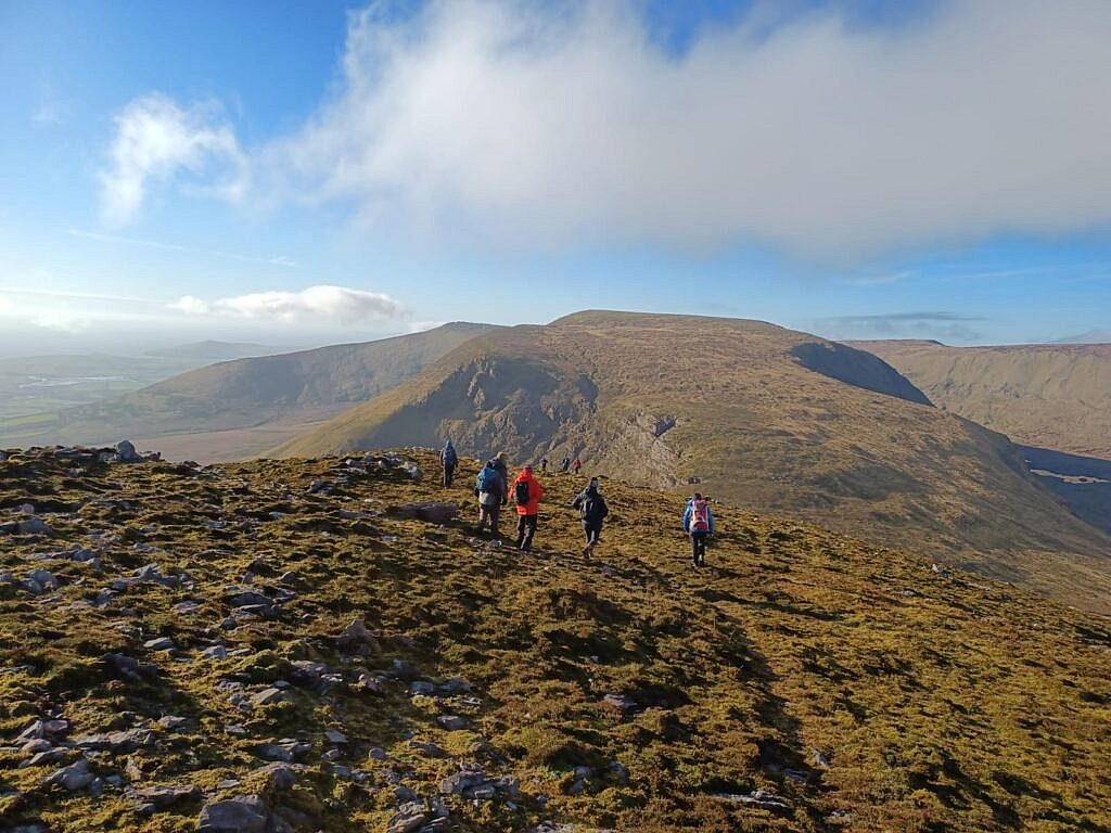 Beautiful landscape view on hillwalking route Annascaul Lake / Coumduff Circuit