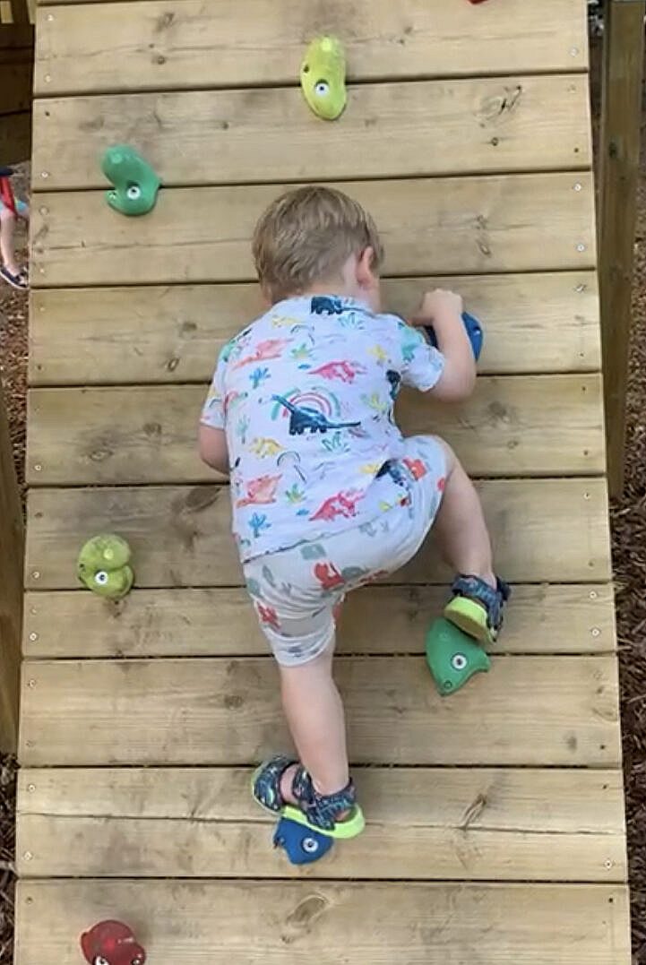 Beautiful landscape view on hillwalking route Exercise and Mental Health  - Aclaíocht agus Slainte Intinne