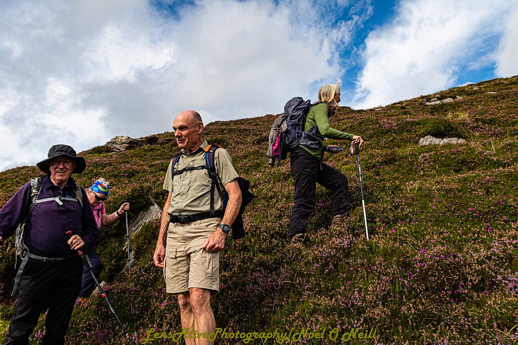 Beautiful landscape view on hillwalking route Glanteenassig - Stradbally Mountain - Beenoskee