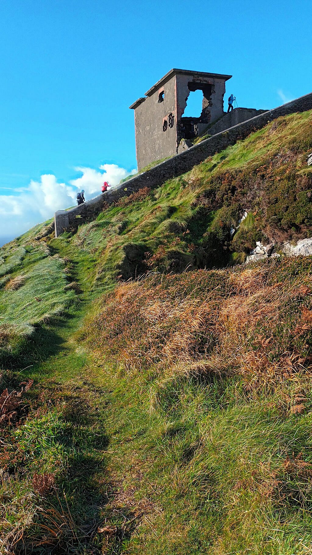 Beautiful landscape view on hillwalking route An Triúr Deirféar (The Three Sisters)