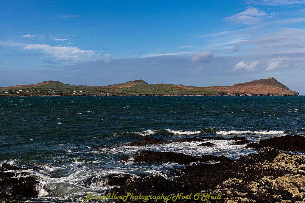 Beautiful landscape view on hillwalking route Cuan Ard na Caithne  - Baile na nGall