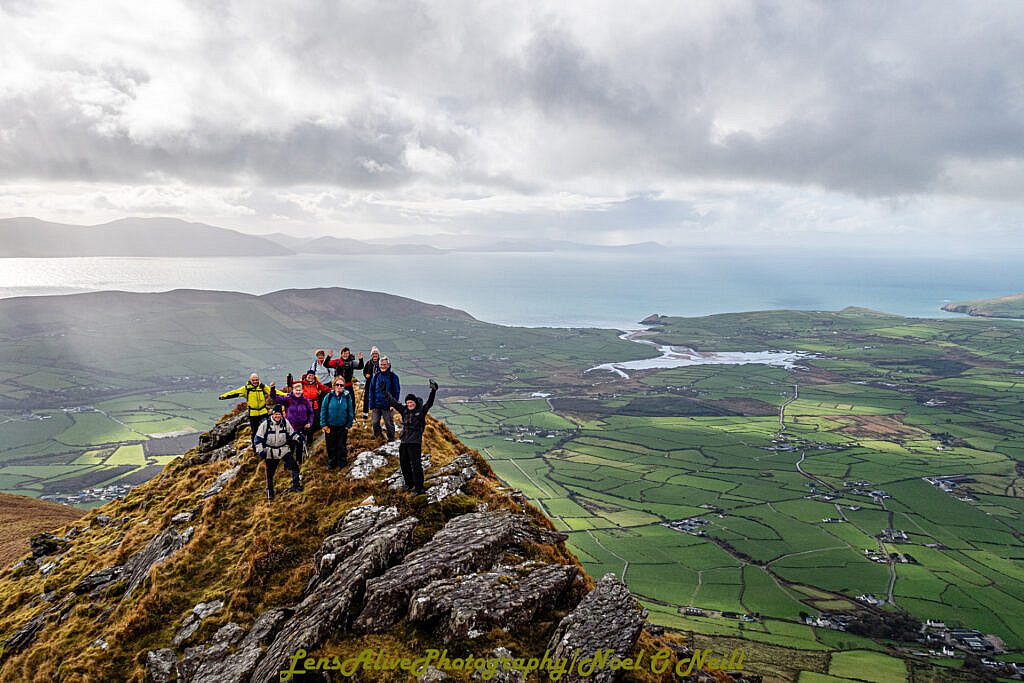 Beautiful landscape view on hillwalking route Cruach Scéirde - An Cnapán Mór - Cnoc na Bánóige - Bearna na Gaoithe
