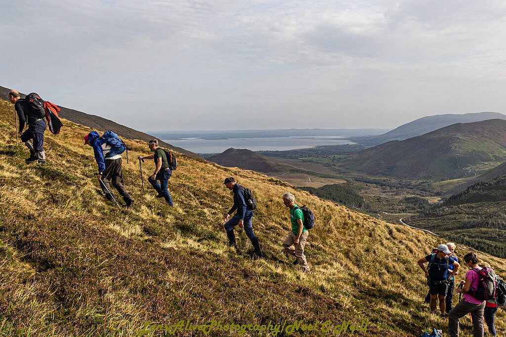 Beautiful landscape view on hillwalking route Glanteenassig - Stradbally Mountain - Beenoskee
