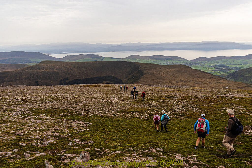 Beautiful landscape view on hillwalking route Glanteenassig - Stradbally Mountain - Beenoskee