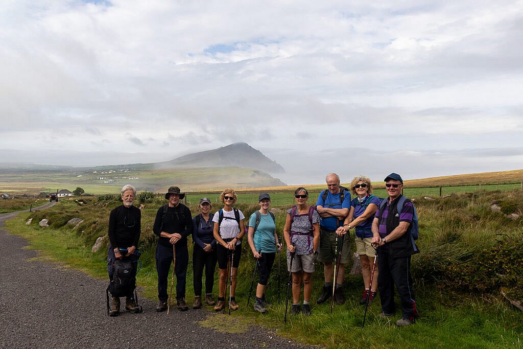 Beautiful landscape view on hillwalking route Baile na hAbha to Baile Breac via An Galán & Mount Brandon (Linear Walk)