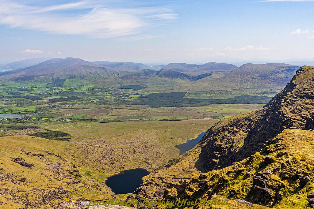 Beautiful landscape view on hillwalking route Baile an Lochaigh - Cruach Bhréanainn