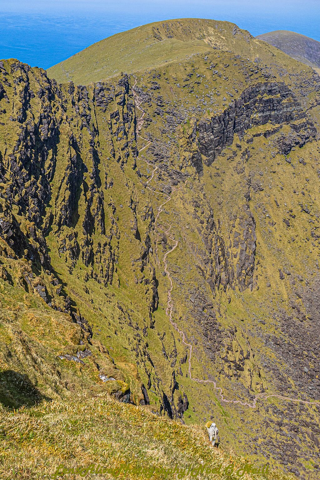Beautiful landscape view on hillwalking route Baile an Lochaigh - Cruach Bhréanainn