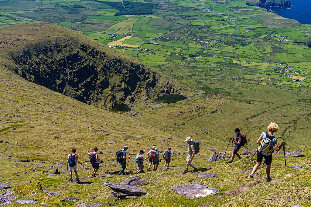 Beautiful landscape view on hillwalking route Baile an Lochaigh - Cruach Bhréanainn