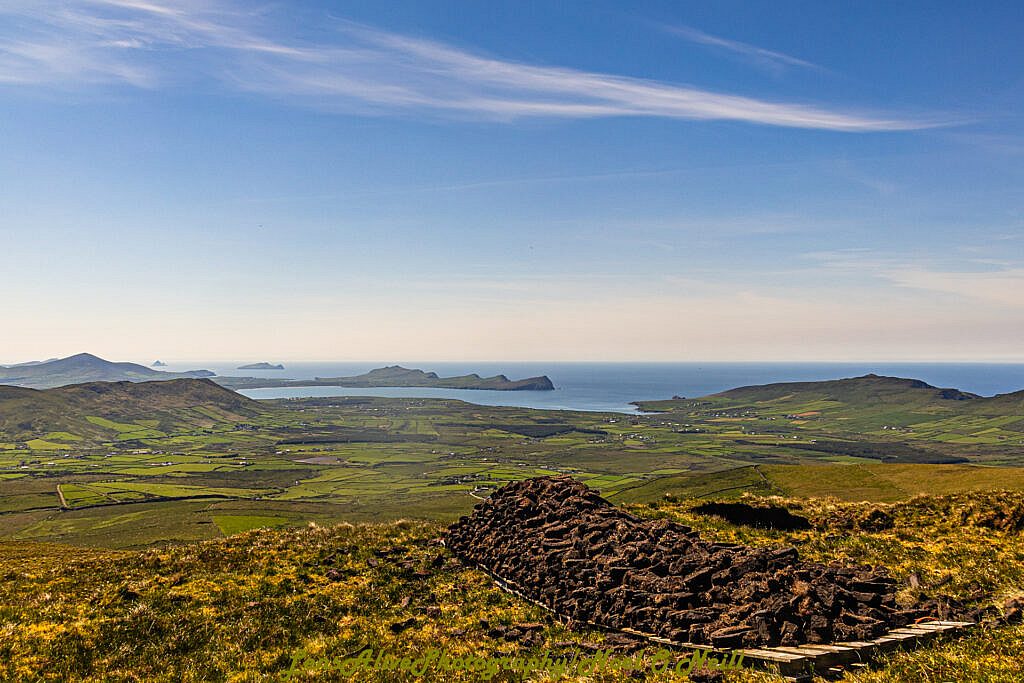 Beautiful landscape view on hillwalking route Baile an Lochaigh - Cruach Bhréanainn