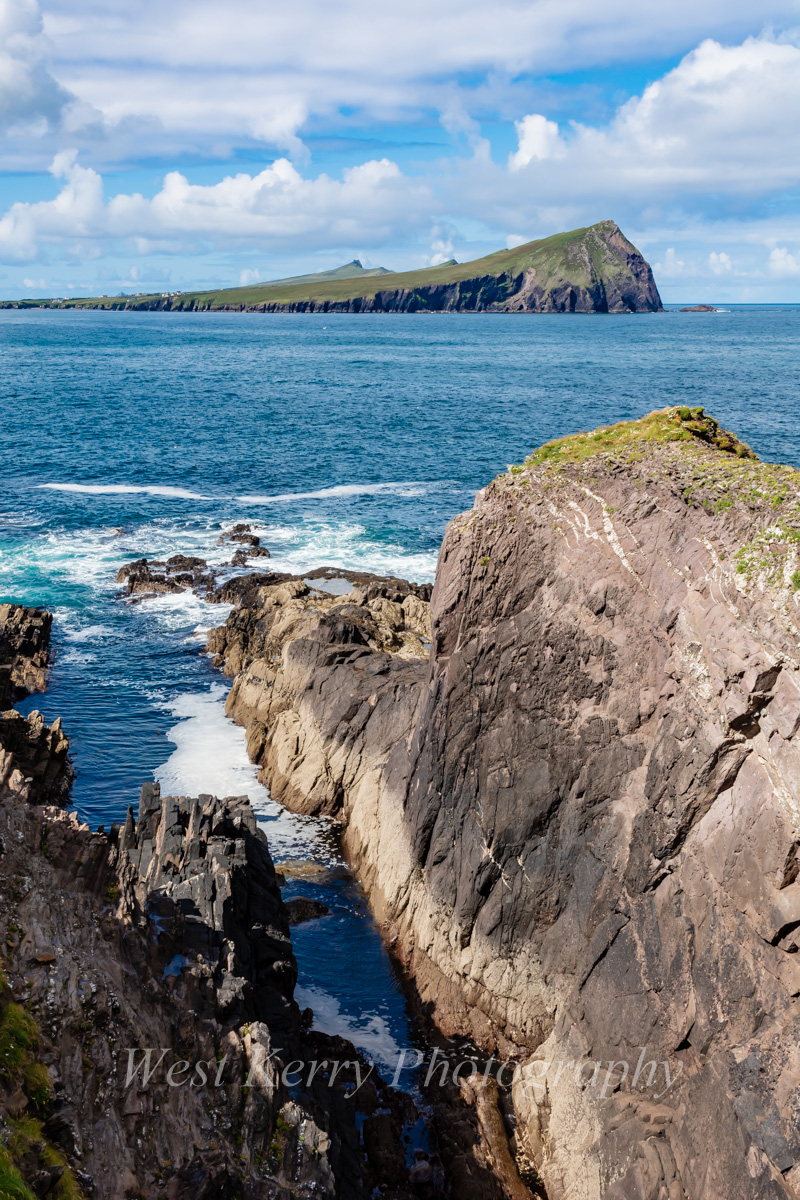 Beautiful landscape view on hillwalking route Ballydavid Head Loop